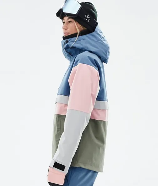 legacy_track_w_4.webp Legacy Track W