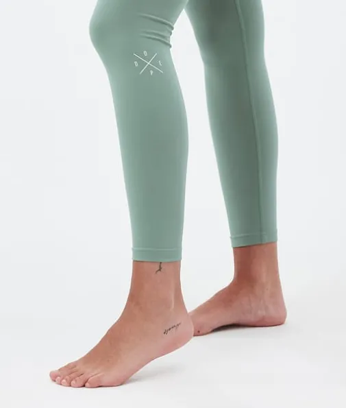 snuggle_w_6-26.webp Snuggle W